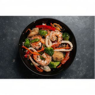 Соба з морепродуктами