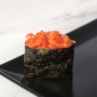 Гункан спайсі лосось