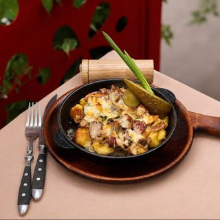 Мисливська пательня з сердечками