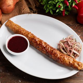 Люля кебаб з курятини і сиром сулугуні 200г