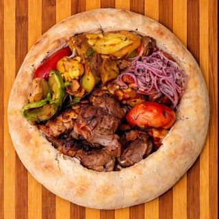 Кахетинський сет з мангалу ( 1350 грам )