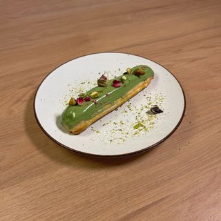 Еклер Фісташка