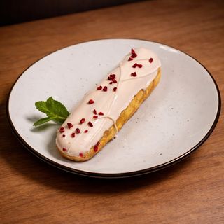 Еклер Малиновий