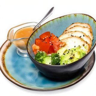 Боул з куркою (225/30 г)