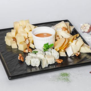 Сирне плато (300/30г)