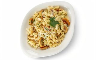 Фузілі з грибами у вершковому соусі ХL 