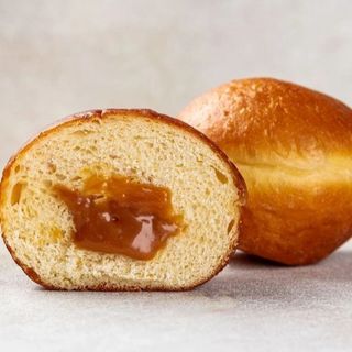 Пампух з карамеллю