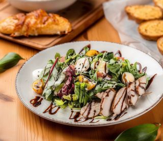 Салат Цезар (289г)