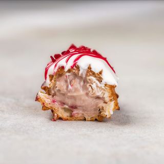 Еклер Малина