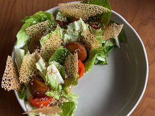 Салат Мцхета