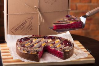 Пиріг з ягодами в шоколадному тісті (160г)