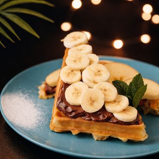 Вафлі з бананом та нутеллою 310г