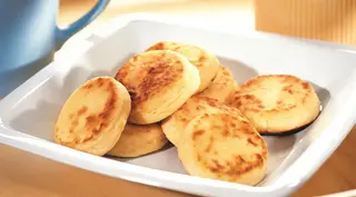 Сирники з джемом (150/30г)