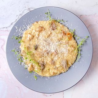 Вершкове ризото з білими грибами (330г)