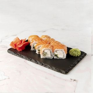 Філадельфія з лососем (295/30/10/5г)