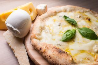 Піца 4 сири (380г)