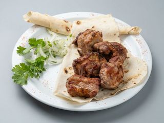 Шашлик зі свинини (200/50/50г)
