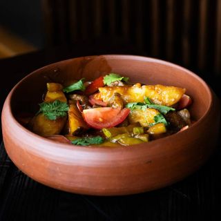 Гаряча сковорідка з яловичиною