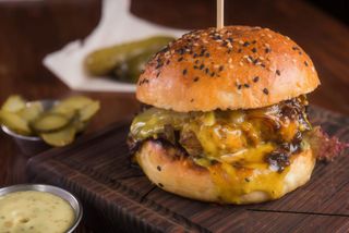 Бургер Чікен Гранд Філе (280г)