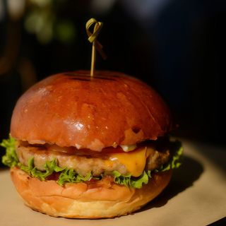 Чізбургер (315 г)