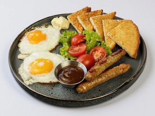 Сніданок велетня