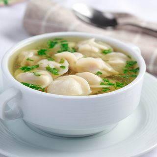 Бульйон з пельменями (100/200г)