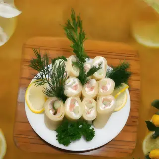 Млинчики з сьомгою та сиром "Філадельфія"(120/100/10г)