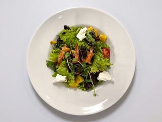 Салат з тигровими креветками 