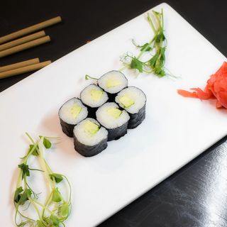 Макі Авокадо (100г)