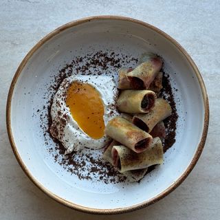 Млинці з вишнями та маком (300г)