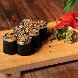 Хосомакі з авокадо (120г)