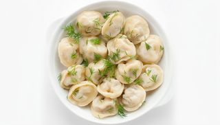 Пельмені зі свининою, яловичиною та грибами (250/40г)