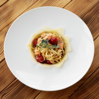 Паста з лососем (300 г)