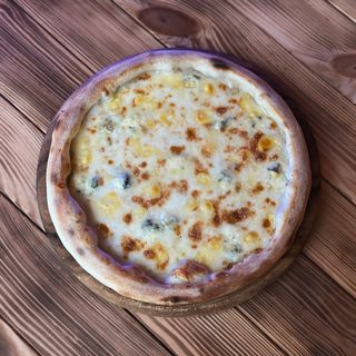 Піца 4 сири (480г) 