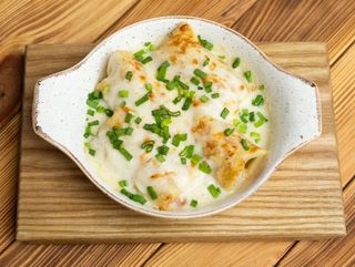 Млинець з баликом та сиром