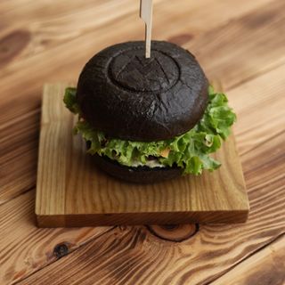 Бургер Монтана з телятиною 250 г