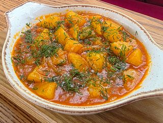 Картопля тушкована