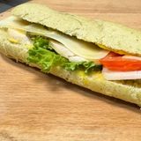 Сендвiч шпинатний з куркою