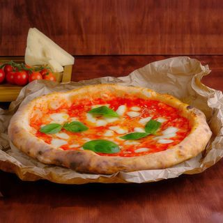 Піца Маргарита Гранде (675г)