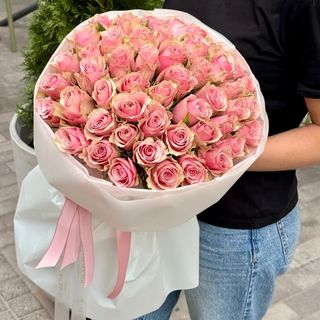 Букет з 51 рожевої троянди 