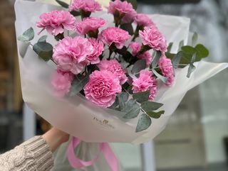 Букет з 15 діантусів