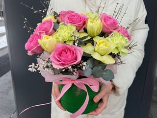 Коробочки з ніжних квітів