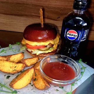 Комбо Смеш бургер з телятиною