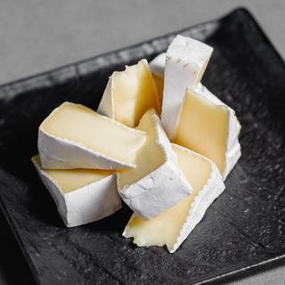 Сир Камамбер (50г)