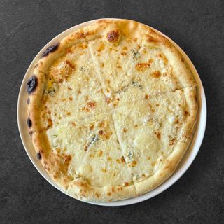 Піца Кватроформаджі (400г)