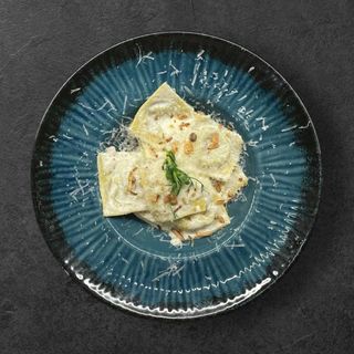 Равіолі з беконом та грибами ( 200г )