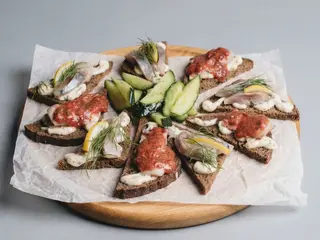 Закуски під горілочку (250/100/50г)