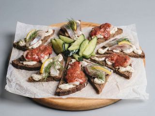 Закуски під горілочку (250/100/50г)