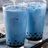 Бабл Ті з Блю Кюрасао та банановим соком