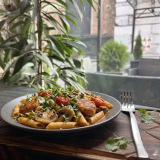 Паста Том ям з куркою (350 гр)